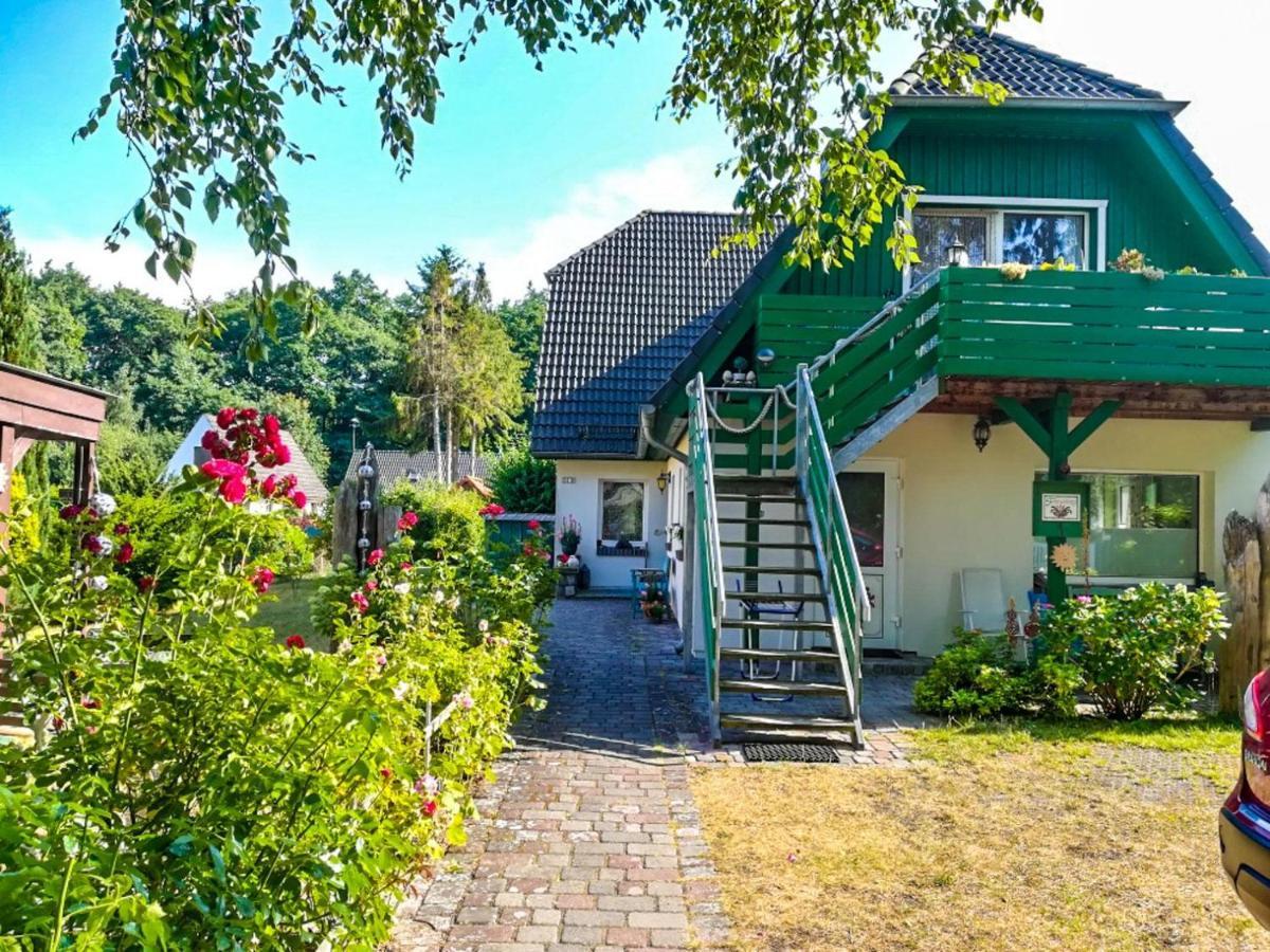 Am Waldesrand Apartamento Prerow Exterior foto
