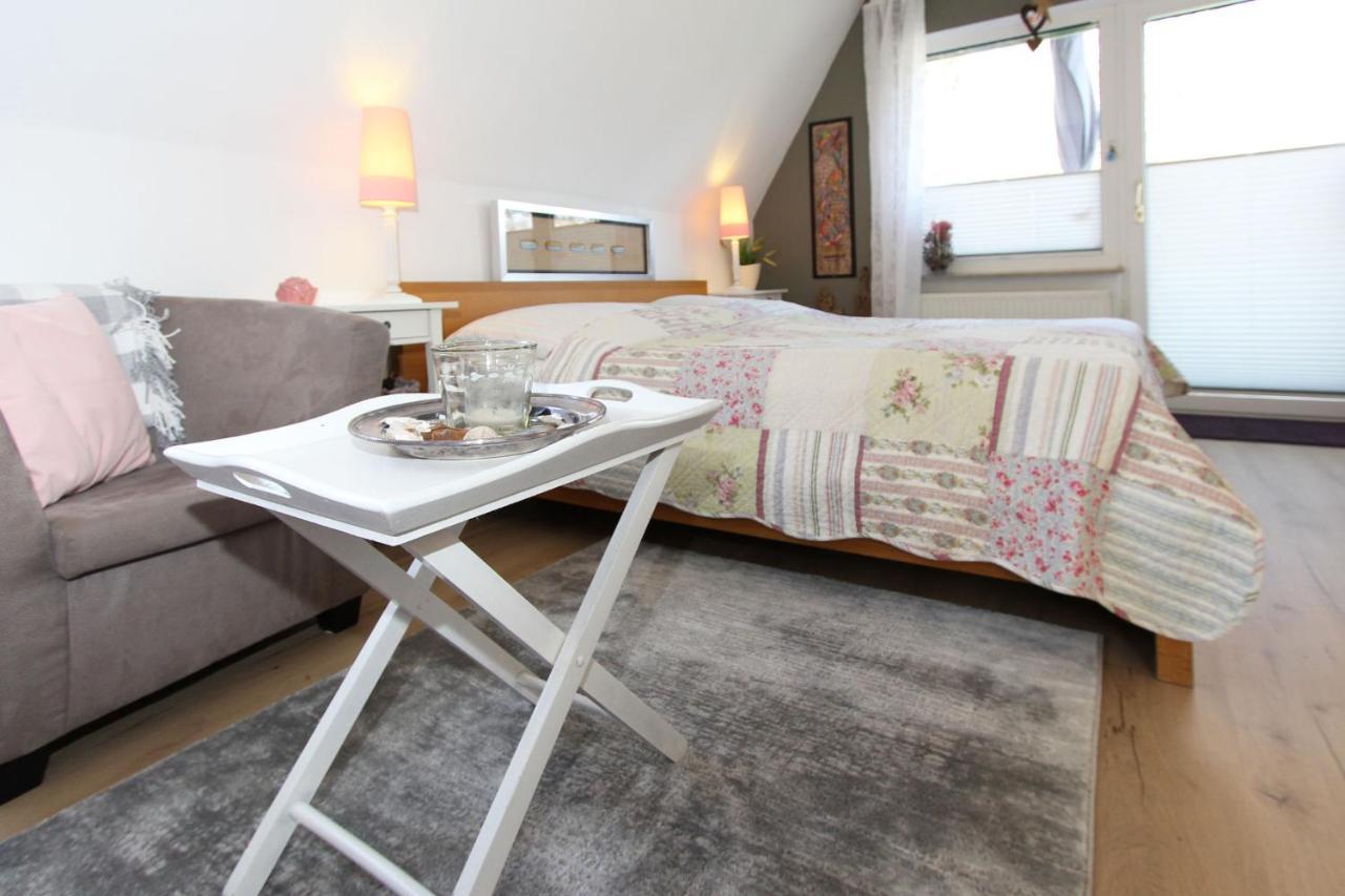 Am Waldesrand Apartamento Prerow Exterior foto